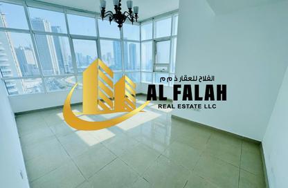 Apartment - 2 Bedrooms - 2 Bathrooms for rent in Beach Tower 2 - Al Khan Lagoon - Al Khan - Sharjah Apartment - 2 Bedrooms - 2 Bathrooms for rent in Beach Tower 2 - Al Khan Lagoon - Al Khan - Sharjah