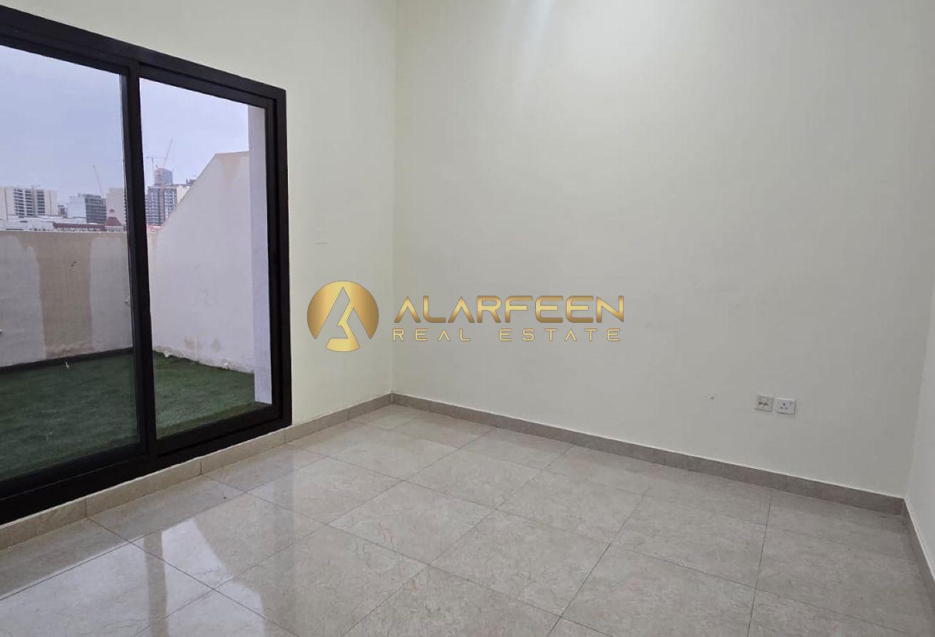 Spacious 1 Bedroom| Huge Layout | Prime Location photo 2