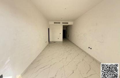 Apartment - 1 Bedroom - 2 Bathrooms for rent in Al Mowaihat 1 - Al Mowaihat - Ajman