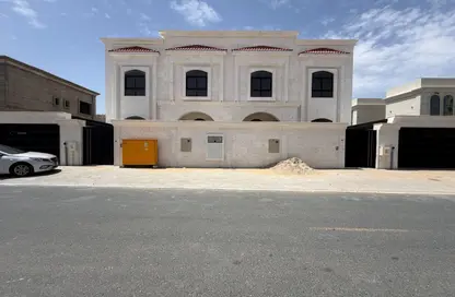 Villa - 5 Bedrooms - 7+ Bathrooms for rent in Al Tai - Sharjah