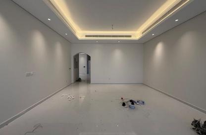 Villa - 5 Bedrooms - 7+ Bathrooms for rent in Al Tai - Sharjah