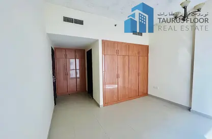 شقة - 2 غرف نوم - 3 حمامات للايجار في أب بلازا 7 - الممزر - ديرة - دبي