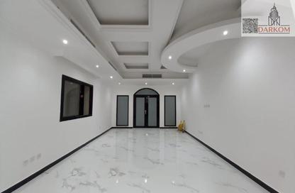 Villa - 5 - 7 for sale in Al Mowaihat 1 - Al Mowaihat - Ajman