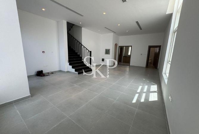 122019688 - Property Image 3