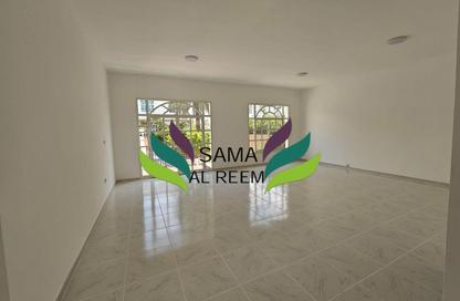 Villa - 3 Bedrooms - 4 Bathrooms for rent in Al Safa 2 Villas - Al Safa 2 - Al Safa - Dubai