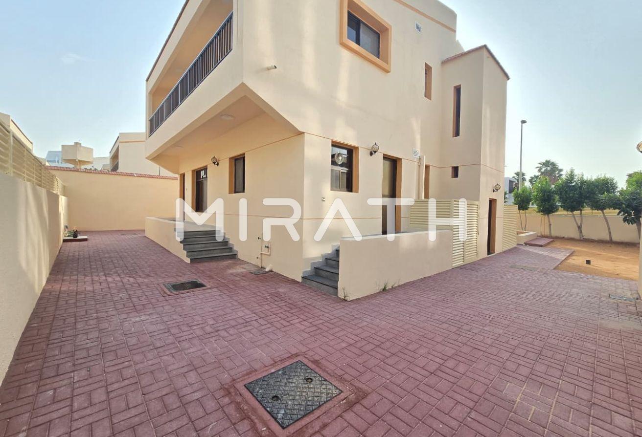 Compound Villa | Private Garden | Renovated photo 16