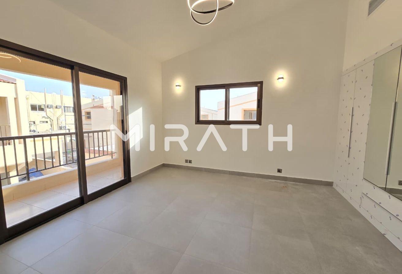 Compound Villa | Private Garden | Renovated photo 2