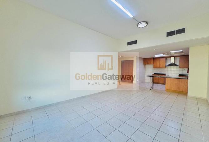 123830174 - Property Image 2