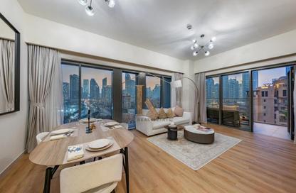 Apartment - 2 Bedrooms - 2 Bathrooms for rent in Burj Royale - Downtown Dubai - Dubai