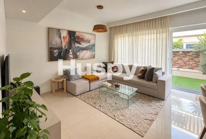 148615536 - Property Image 2