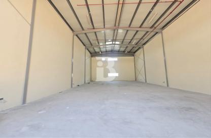 Warehouse - Studio for rent in Al Quoz 1 - Al Quoz - Dubai