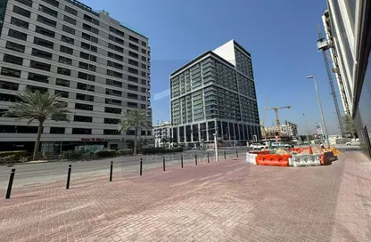 Retail - Studio - 1 Bathroom for rent in Binghatti Orchid - District 10 - Jumeirah Village Circle - Dubai