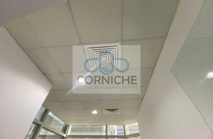 مكتب - استوديو - 6 حمامات للايجار في برج كورنيش فيو - شارع الكورنيش - أبوظبي