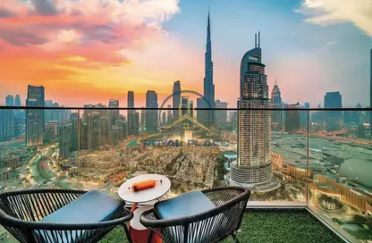 Apartment - 2 Bedrooms - 2 Bathrooms for rent in Burj Royale - Downtown Dubai - Dubai