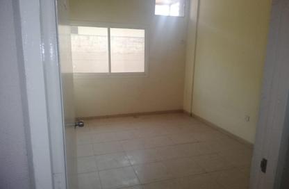 سكن عمال - استوديو - 8 حمامات للايجار في جبل على الصناعية 3 - جبل علي الصناعية - جبل علي - دبي