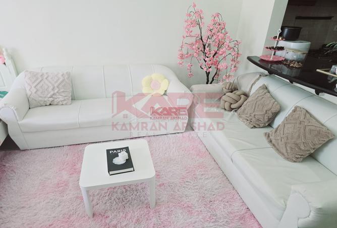 90922162 - Property Image 3