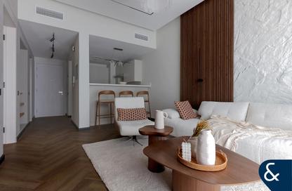 Apartment - 1 Bedroom - 2 Bathrooms for sale in Seven Palm - Palm Jumeirah - Dubai