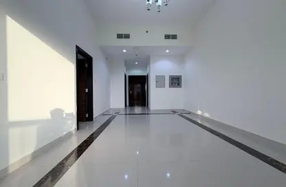 شقة - غرفة نوم - 2 حمامات للايجار في جالا ريزيدنس 2 - مجمع دبي ريزيدنس - دبي