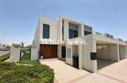 Townhouse - 4 Bedrooms - 4 Bathrooms for sale in Shams Townhouses - Town Square - Dubai