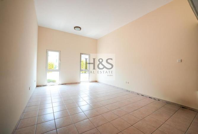 136549011 - Property Main Image