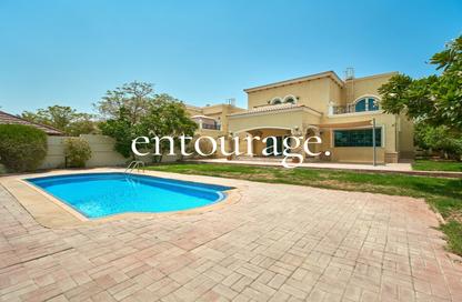 Villa - 4 Bedrooms - 5 Bathrooms for rent in District 4 - Jumeirah Park - Dubai