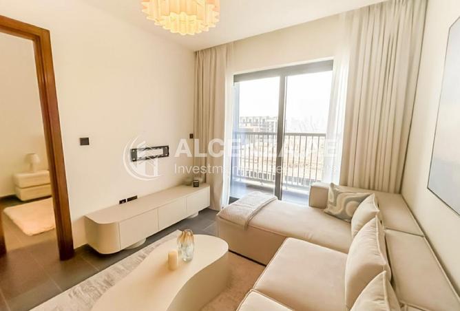 Fully Furnished 1BR | Ras Al Khor View | Mid Floor photo 2