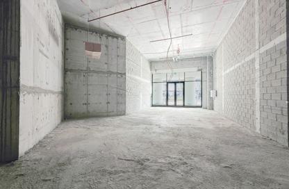 Retail - Studio - 1 for rent in Adnec Twin Towers - Capital Centre - Abu Dhabi
