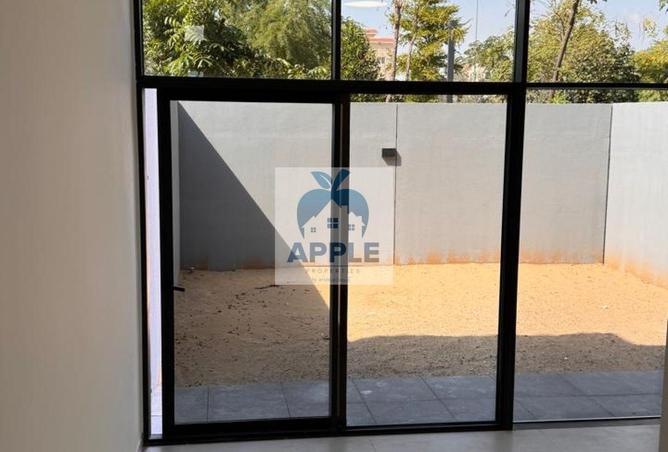 106833544 - Property Image 3