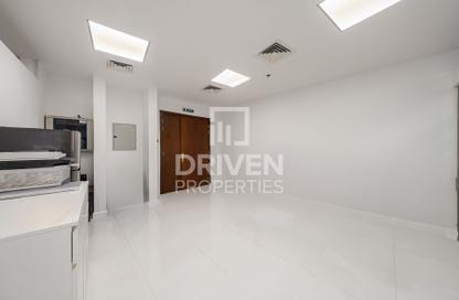 Office Space - Studio for rent in I Rise Tower - Barsha Heights (Tecom) - Dubai