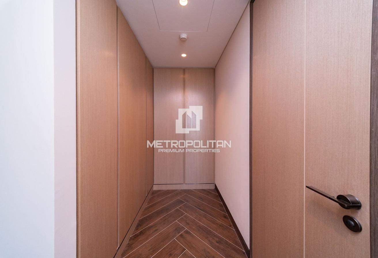 Exclusive | High Floor | Stunning City Views photo 24