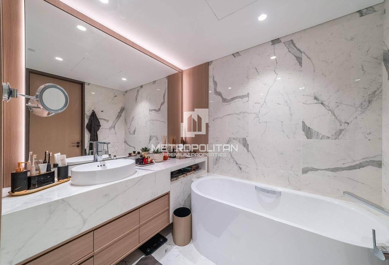 Exclusive | High Floor | Stunning City Views photo 26