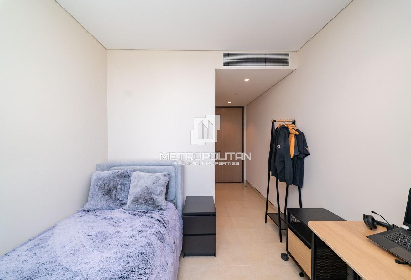 Exclusive | High Floor | Stunning City Views photo 10