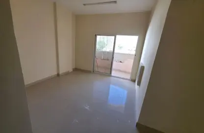 شقة - 2 غرف نوم - 2 حمامات للايجار في مشروع النخيل - عجمان وسط المدينة - عجمان