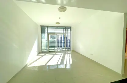 Apartment - 2 Bedrooms - 3 Bathrooms for rent in Muwaileh 29 Building - Muwaileh - Sharjah