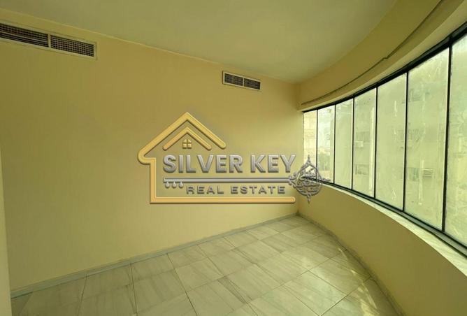 84063539 - Property Main Image