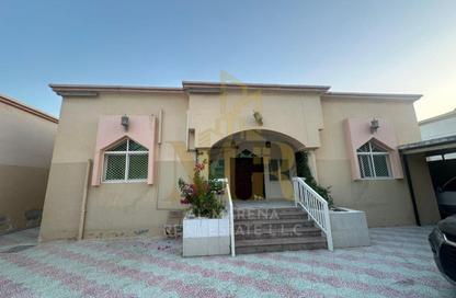 Villa - 5 Bedrooms - 7 Bathrooms for sale in Al Mowaihat 3 - Al Mowaihat - Ajman Villa - 5 Bedrooms - 7 Bathrooms for sale in Al Mowaihat 3 - Al Mowaihat - Ajman
