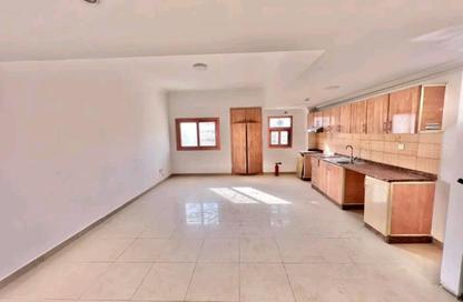 Apartment - Studio - 1 Bathroom for rent in Muwaileh 29 Building - Muwaileh - Sharjah