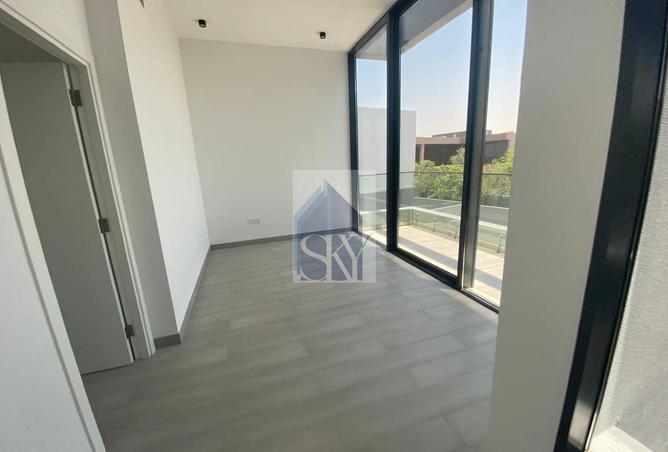 72720510 - Property Image 2