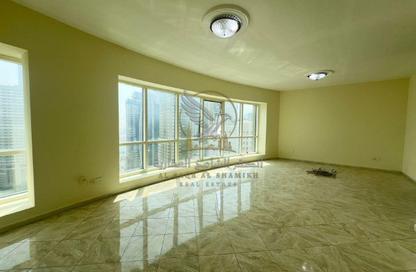 Apartment - 3 Bedrooms - 4 Bathrooms for rent in Al Majaz 3 - Al Majaz - Sharjah Apartment - 3 Bedrooms - 4 Bathrooms for rent in Al Majaz 3 - Al Majaz - Sharjah