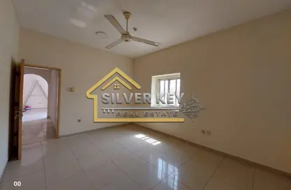 Apartment - 2 Bedrooms - 2 Bathrooms for rent in Abu Shagara building - Abu shagara - Sharjah