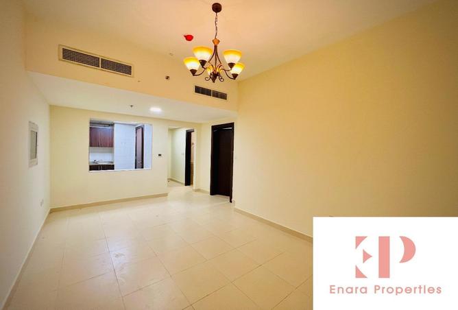 76568550 - صورة العقار 2