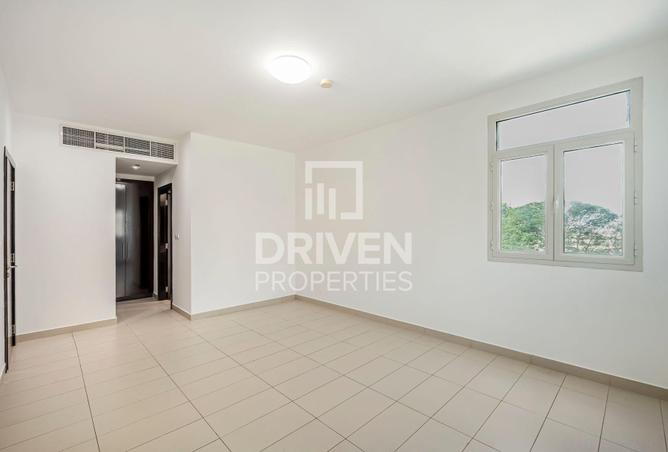 53596034 - صورة العقار 3