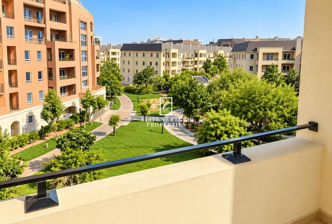 GARDEN VIEW | WELL MAINTAINED | SPACIOUS