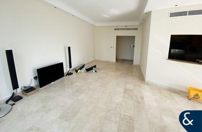 Apartment - 3 Bedrooms - 4 Bathrooms for rent in Marinascape Avant - Trident Marinascape - Dubai Marina - Dubai