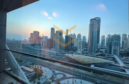 شقة - 1 حمام للايجار في برج إنديجو - (JLT) مجمع D - أبراج بحيرات الجميرا - دبي