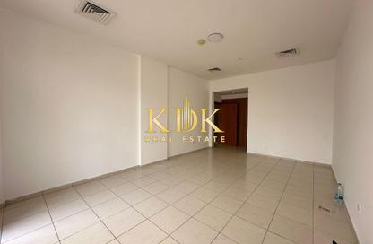 Apartment - 1 Bedroom - 2 Bathrooms for rent in Lavender 1 - Emirates Gardens 1 - District 13 - Jumeirah Village Circle - Dubai