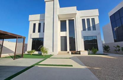 Villa - 5 - 7 for rent in Nad Al Sheba 3 - Nad Al Sheba - Dubai