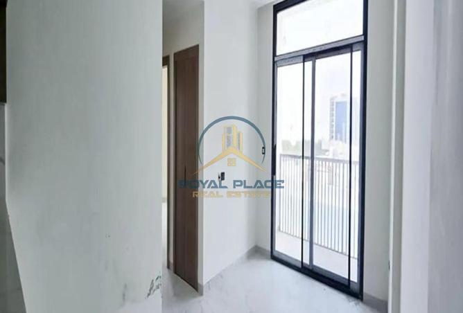 83242859 - Property Image 3