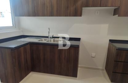 Townhouse - 3 - 4 for sale in Avencia - Damac Hills 2 - Dubai Townhouse - 3 - 4 for sale in Avencia - Damac Hills 2 - Dubai
