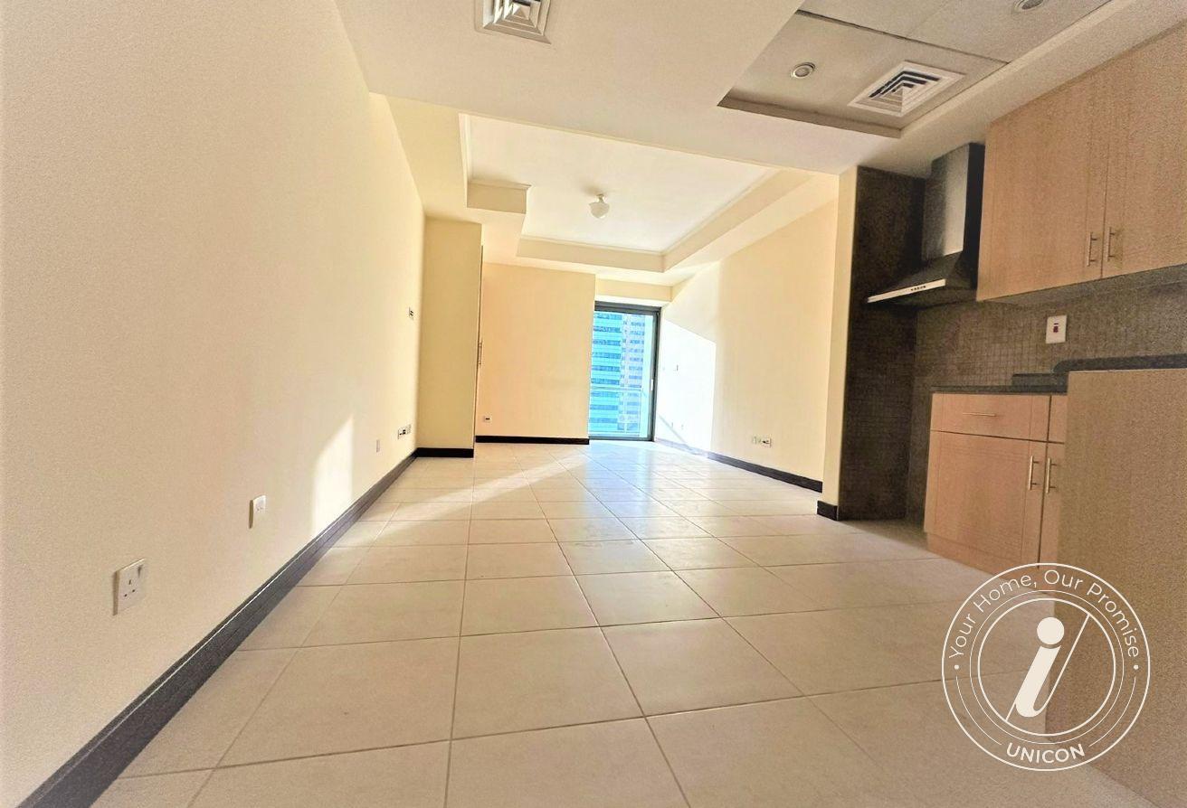 Full Lake View | Bright Studio with Large Balcony photo 3